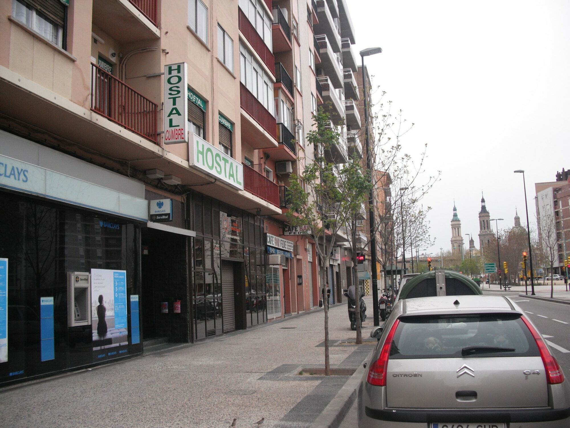 Hostal Cumbre Zaragoza Eksteriør bilde